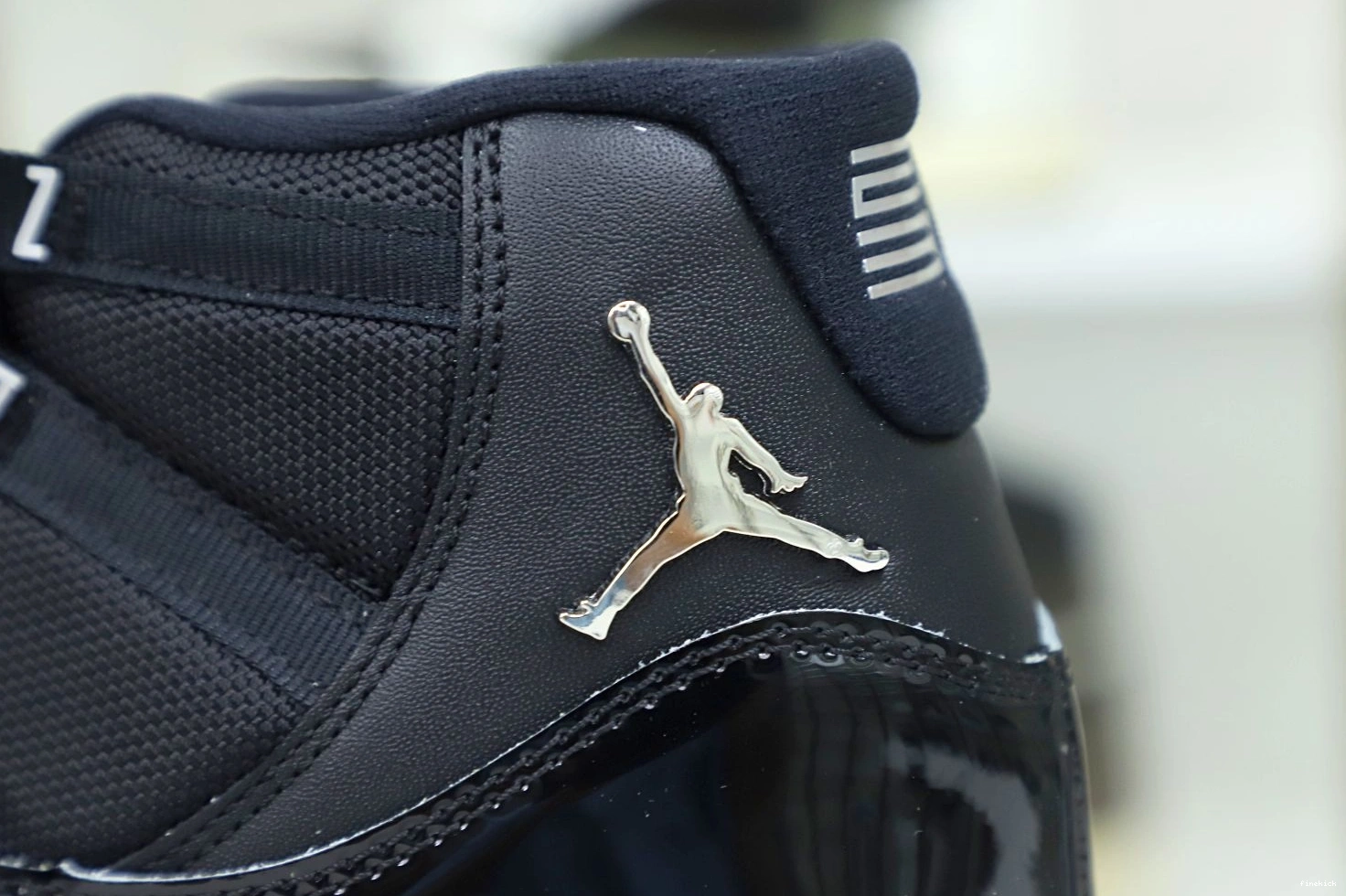 11 25TH RETRO  AIR 'JUBILEE  JORDAN 0720